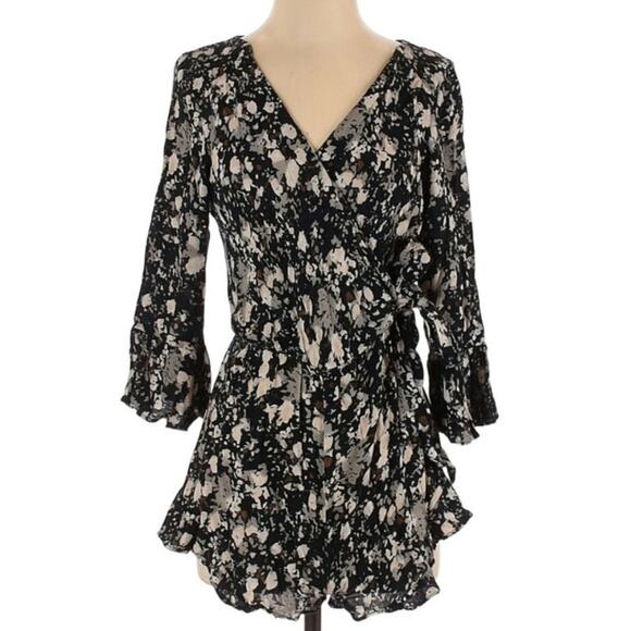 Free People All The Right Ruffles XS Black Romper - Picture 2 of 6